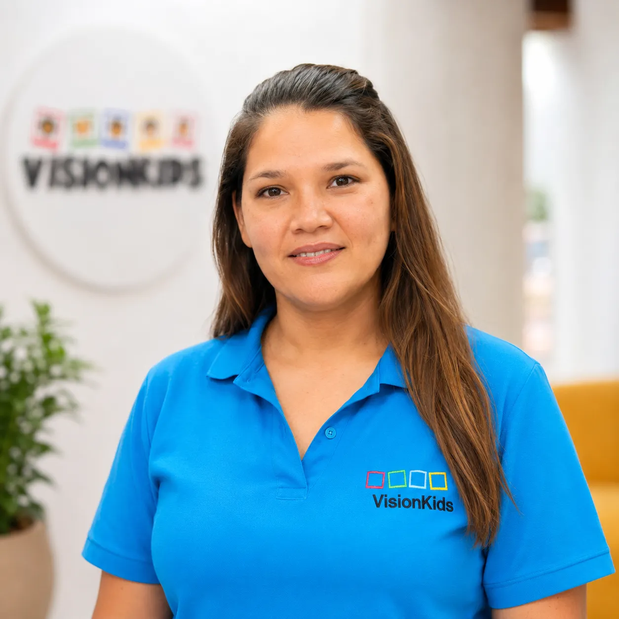 Retrato de Teacher Darybel, integrante del equipo VisionKids